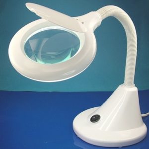 ModelCraft, MCLC8082, 12W lampa med förstoringsglas