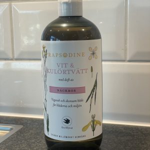 Vit & Kulörtvätt Näckros från Rapsodine – 750 ml